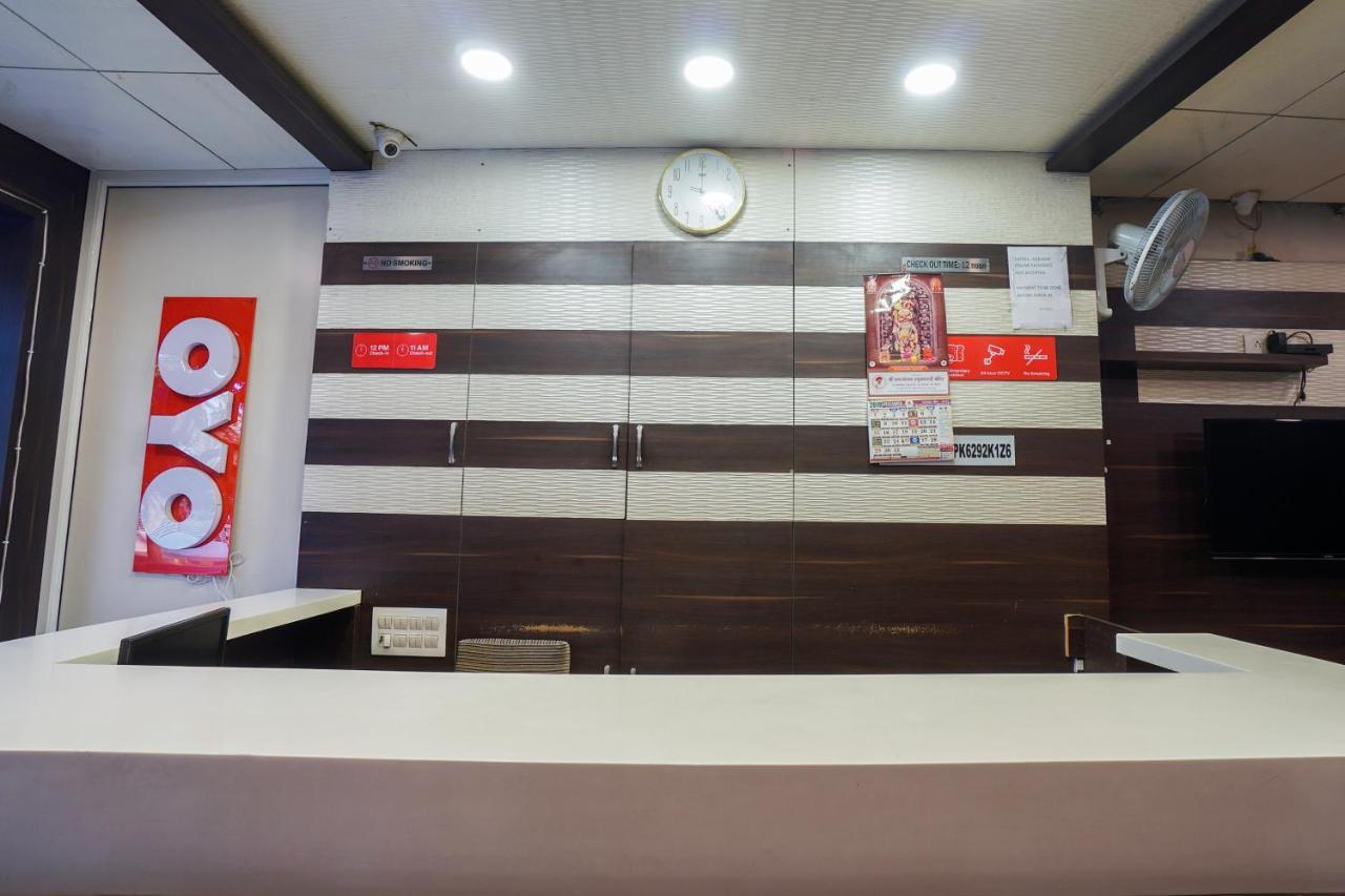 Oyo 13535 Aakash Hotel Ahmedabad Ngoại thất bức ảnh